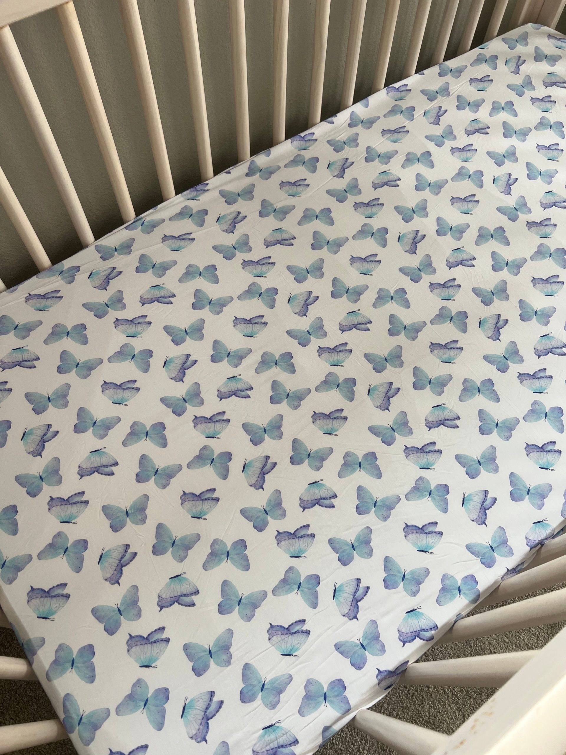 Butterfly Kisses – Crib Sheet