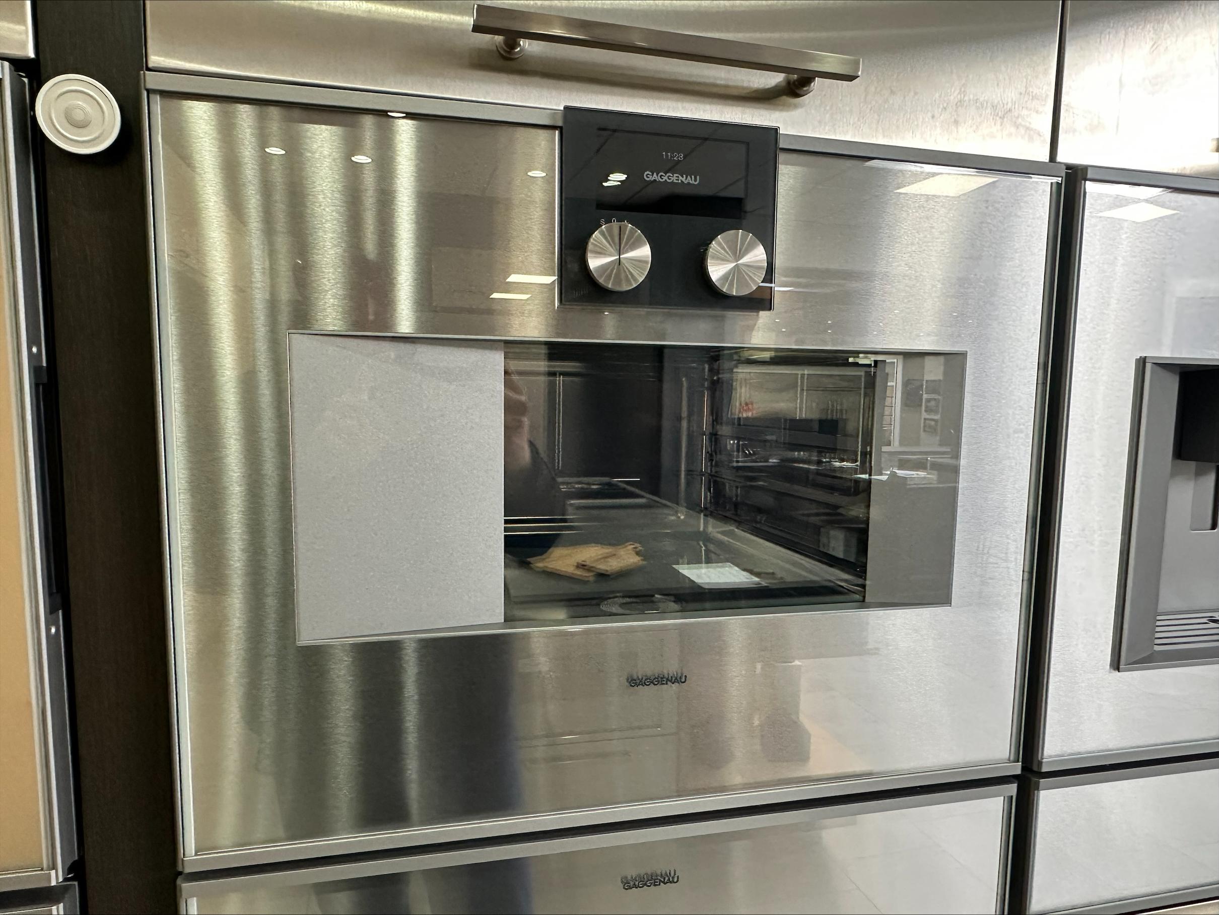 “Open Box” Gaggenau 24″ Combi-Steam Oven BS471611