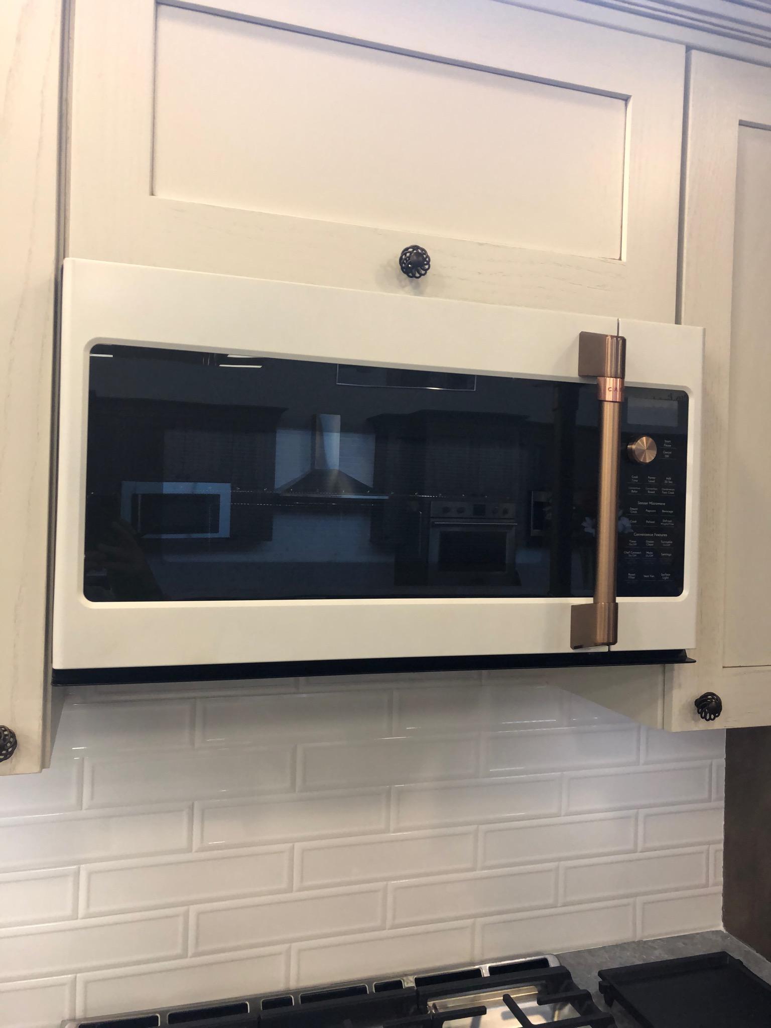 “Open Box” GE Cafe 30″ Convection Over the Range Microwave CVM517P4MW2